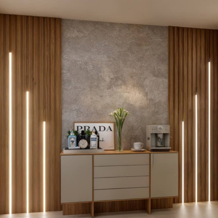 Lounge de recepção elegante, com detalhes naturais e acolhedores.